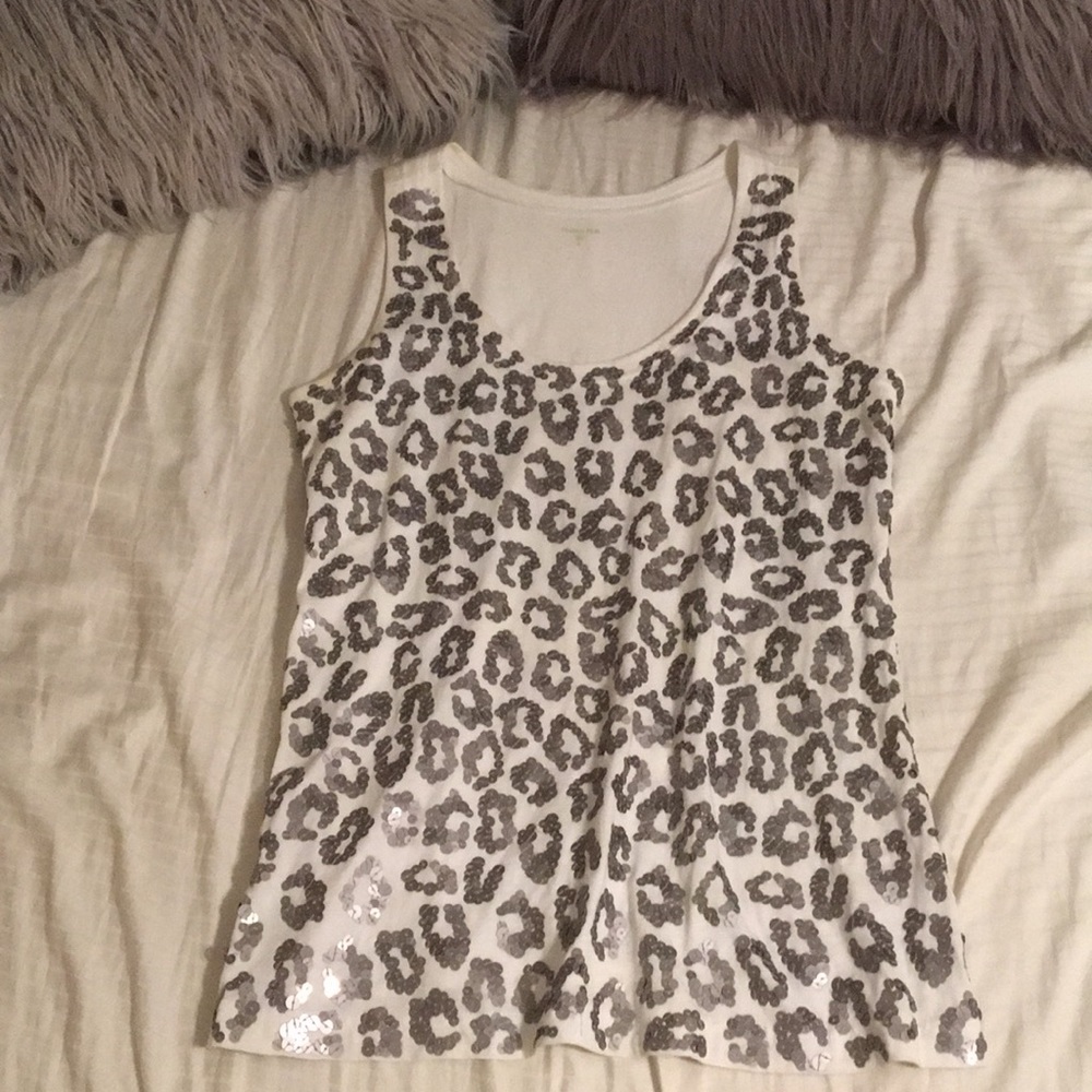 Garnett Hill white and gray sequin tank